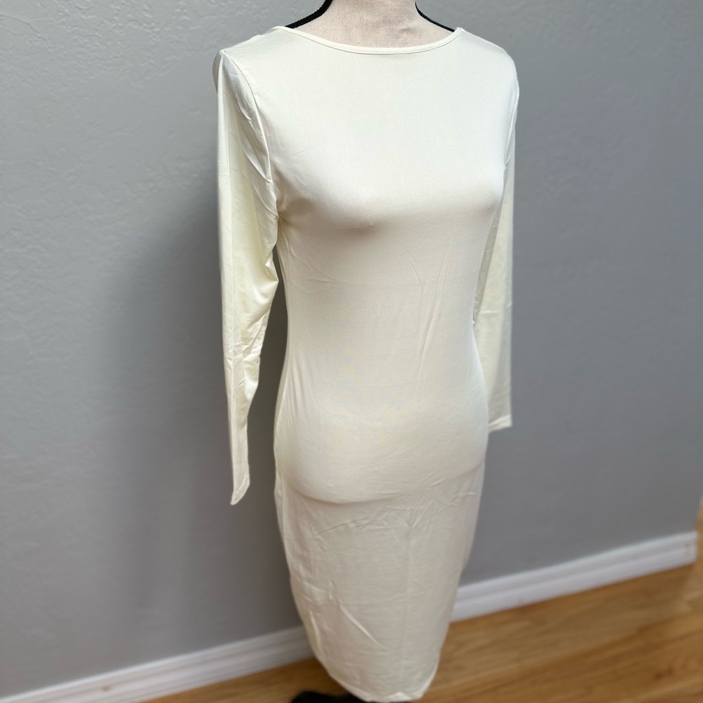 Elegant Cream Long Sleeve Dress